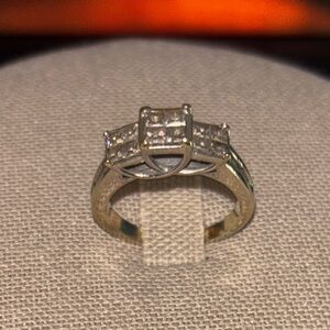 14 K White Gold 1 CT T.W. Quad Princess-Cut Diamond Three Stone Ring